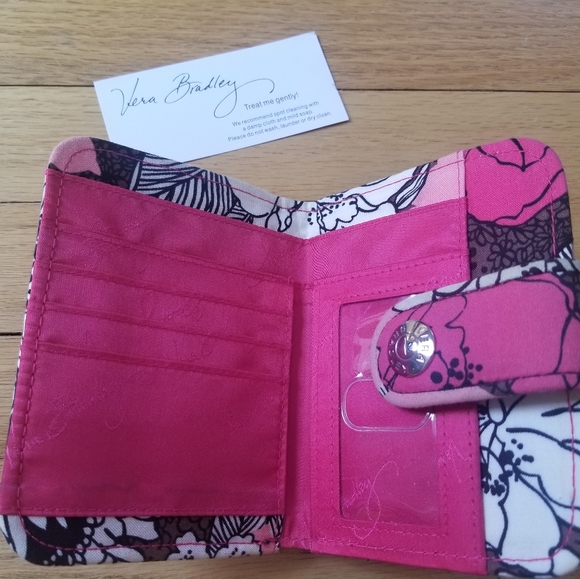 NWOT Vera Bradley Snappy Wallet in Mocha Rouge - Picture 4 of 7